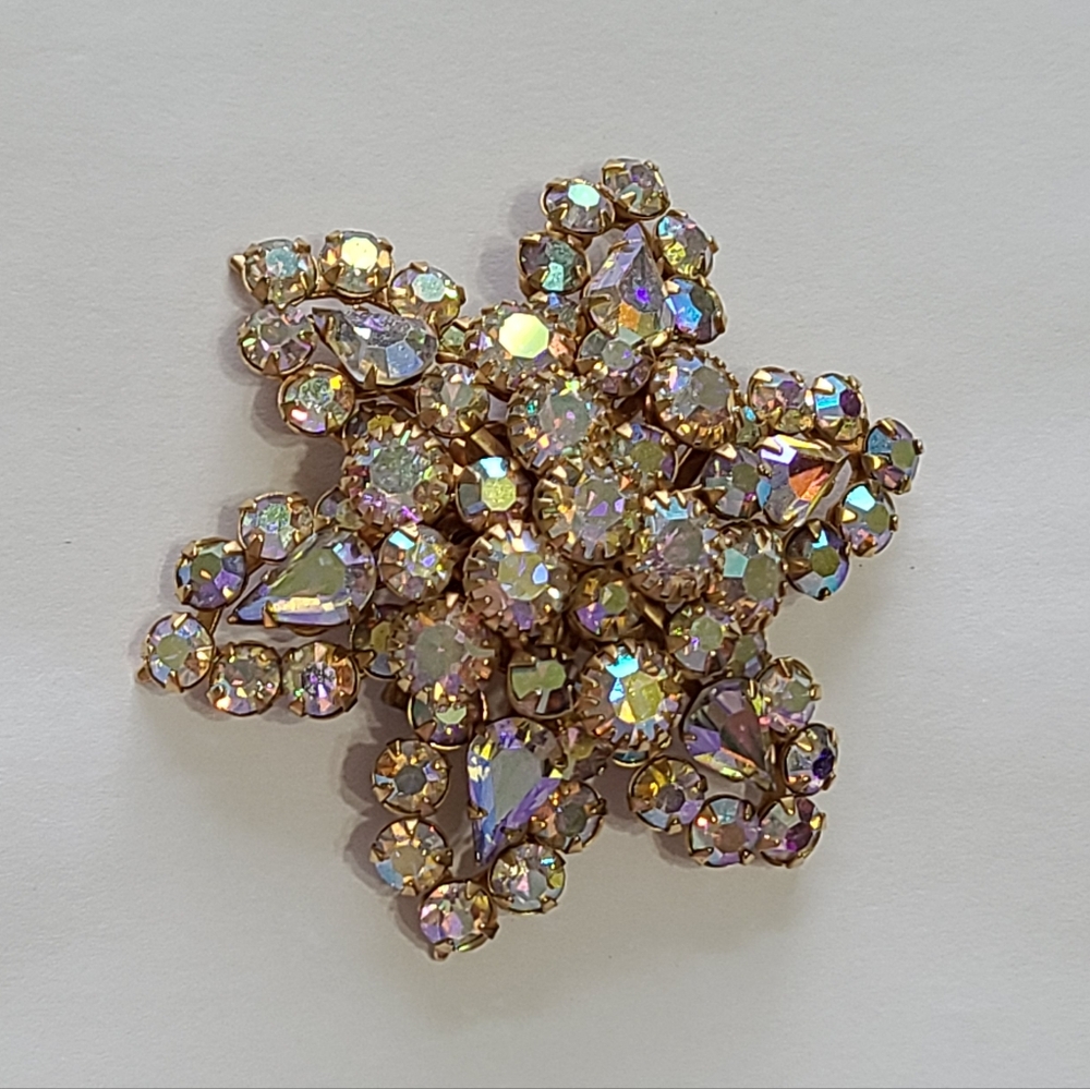 Vintage Aurora Borealis Gold Rhinestone Crystal Flower Star Statement Brooch Pin